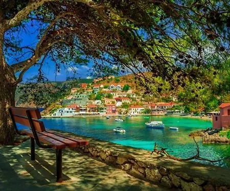 Falcon * Trapezaki (Kefalonia)