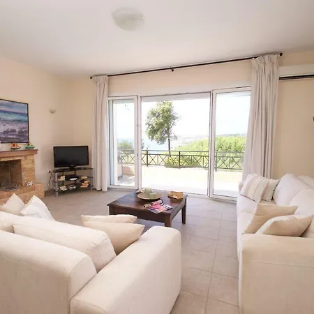 Falcon Villa