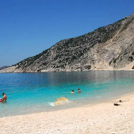 Villa Falcon Trapezaki (Kefalonia)