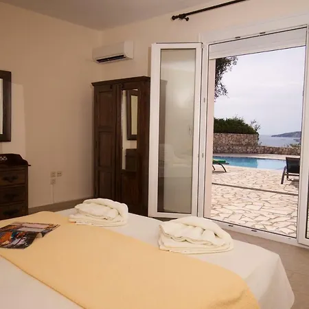 Villa Falcon *