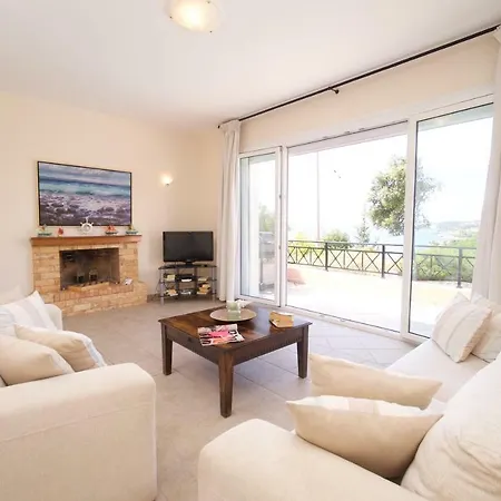 Falcon Villa Trapezaki (Kefalonia)