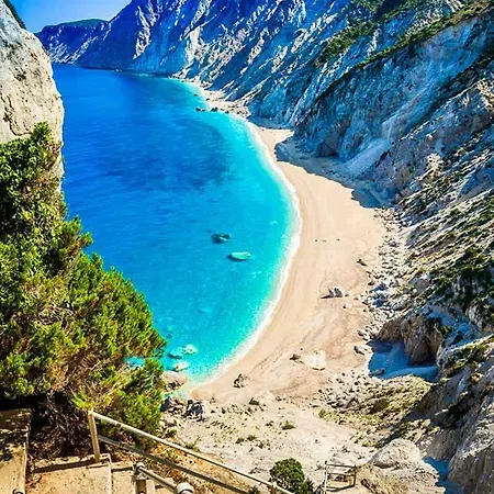 Villa Falcon Trapezaki (Kefalonia)